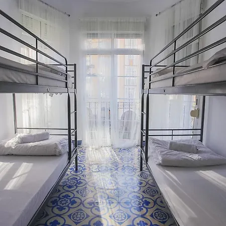 Barbatuke Bed & Bike Hostal *
