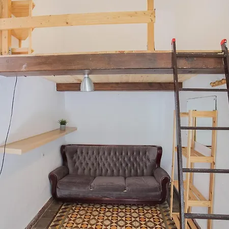 Barbatuke Bed & Bike *