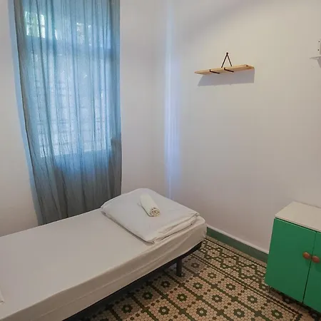 Barbatuke Bed & Bike *